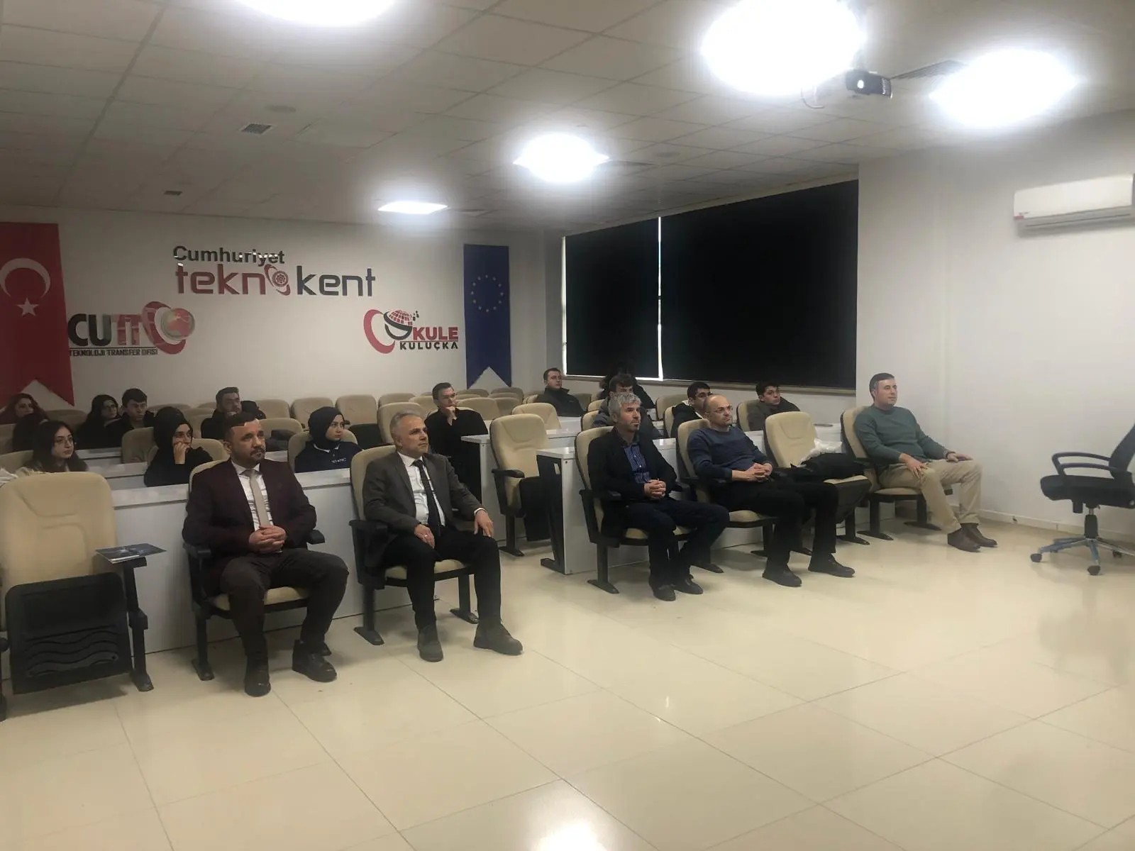 Şarkışla Uygulamalı Bilimler Yüksekokulu Öğrencilerinin Teknokent Ziyareti